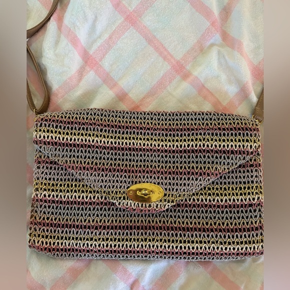 Stylish Multicolor Woven Shoulder Bag - Picture 2 of 8